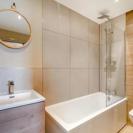 Royal Spa Penthouse Apartment Harrogate